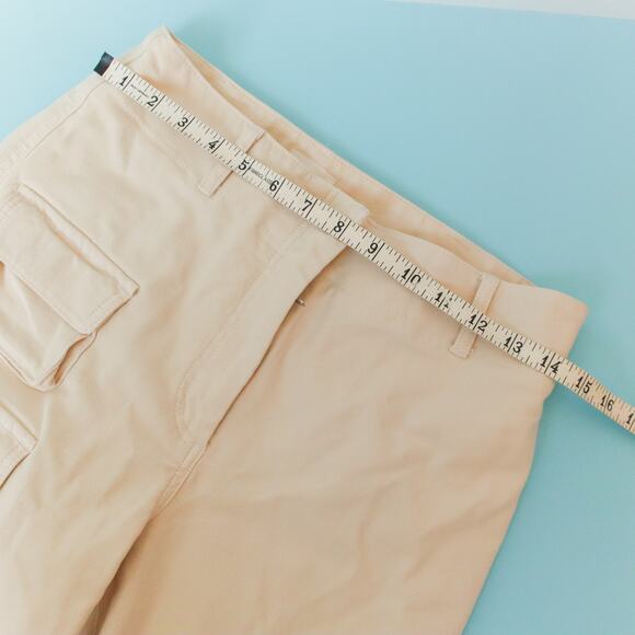 Wilfred Free Aritizia Picture Cream Cargo Pant Wide Leg High Rise Raw Hem Size 8 - Picture 5 of 8